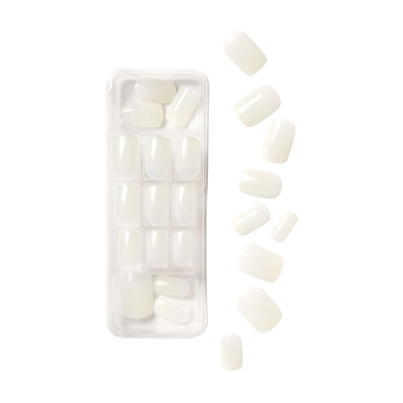 KISS Acrylic Natural Nails - 'Fetch' - 24 Pieces