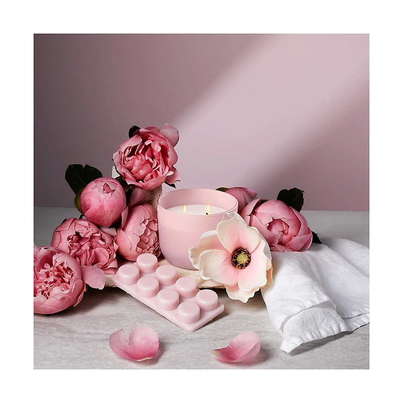 Koze Place Peony Petals & Magnolia Scented Candle, 8 oz