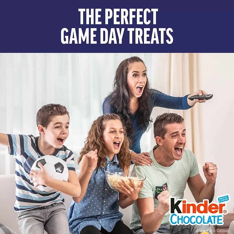 Kinder Chocolate Milk Chocolate Bars with Creamy Milky Filling, 4 Individually Wrapped Bars per Pack, 1.8 oz
