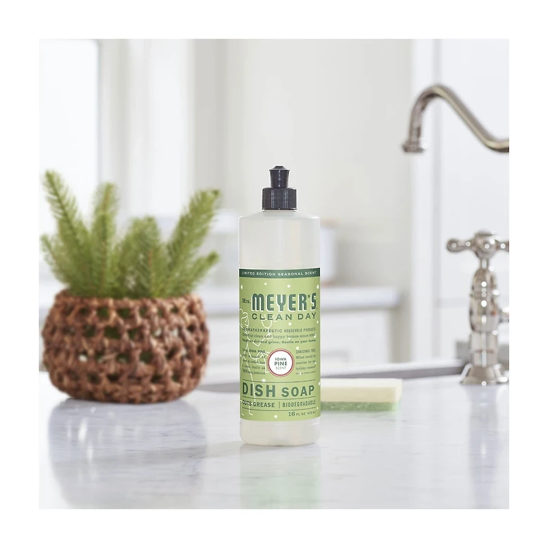 Mrs. Meyer's Clean Day Liquid Dish Soap, Iowa Pine Scent, 16 Ounce Bottle