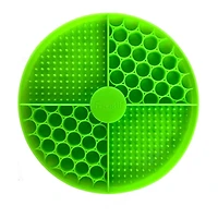 Friendli Silicone 4-Section Lick Mat