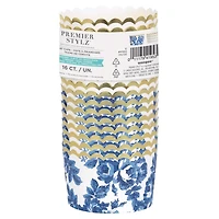Hamptons Vibes Scalloped Paper Treat Cups, 16 ct