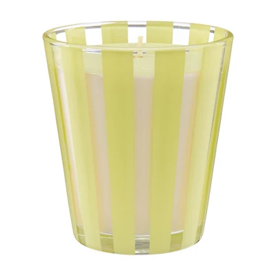 Home Fragrances Sweaters & Snowflakes Scented Candle, 9 oz