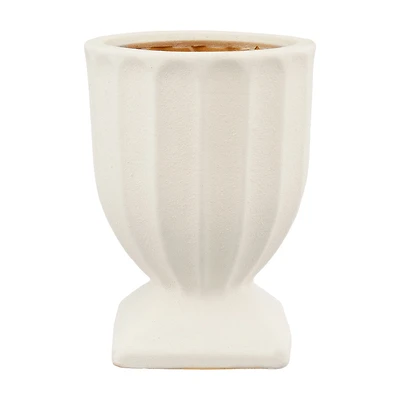 Sandblasted Ribbed Garden Urn