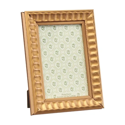 Gold Picture Frame, 4 in x 6 in