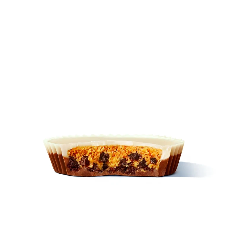 REESE'S OREO Milk Chocolate and White Creme King Size Peanut Butter Cups, Candy Pack, 2.8 oz