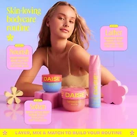 DAISE Exfoliating Body Scrub in Pomegranate Glow, For Soft Glowing Skin, 510 g
