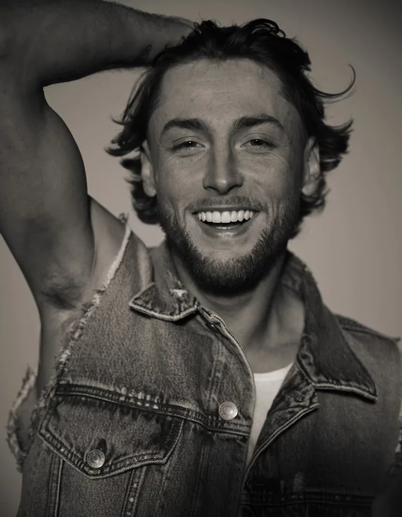 AE Oversized Denim Jacket