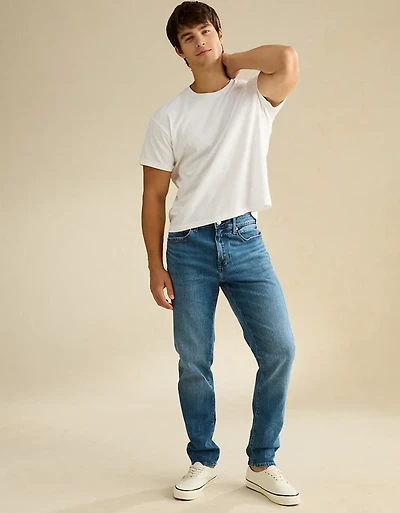 AE Athletic Fit Jean