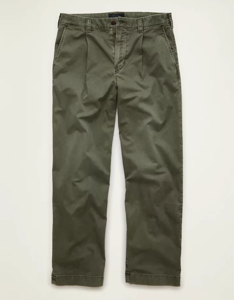 AE Loose Fit Lived-In Pleated Khaki Pant