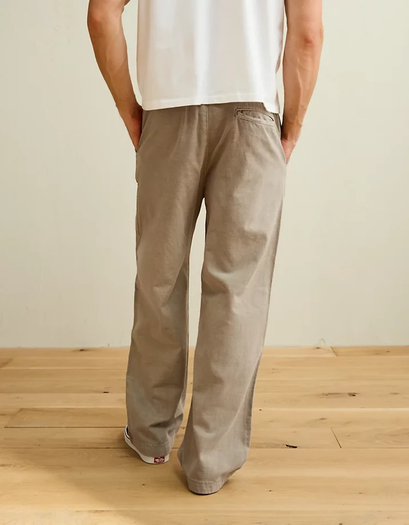 AE Baggy Trekker Pant