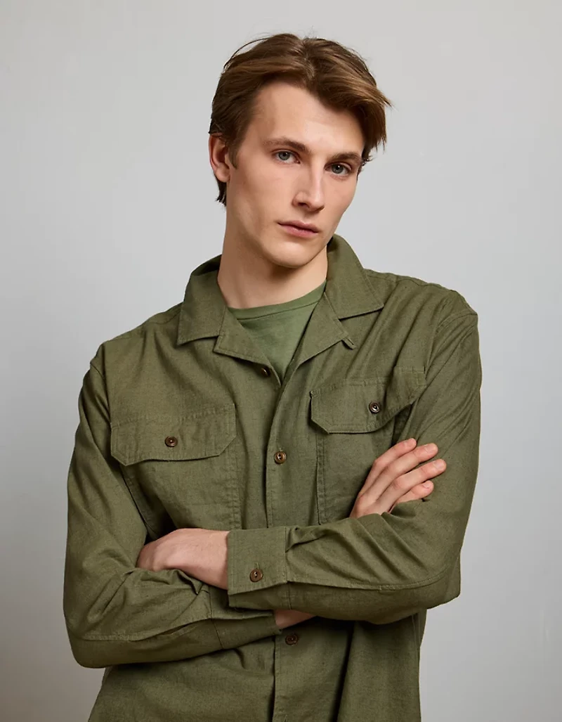 AE77 Linen-Blend Camp Collar Surplus Shirt