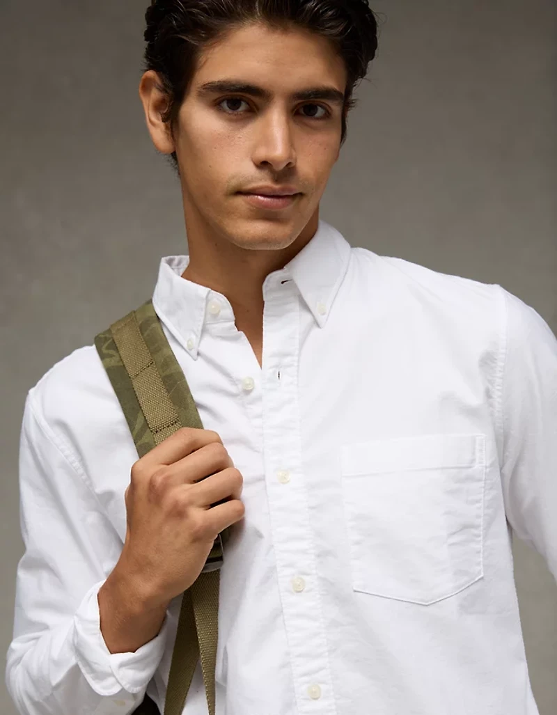 AE Everyday Slim Fit Oxford Button-Up Shirt