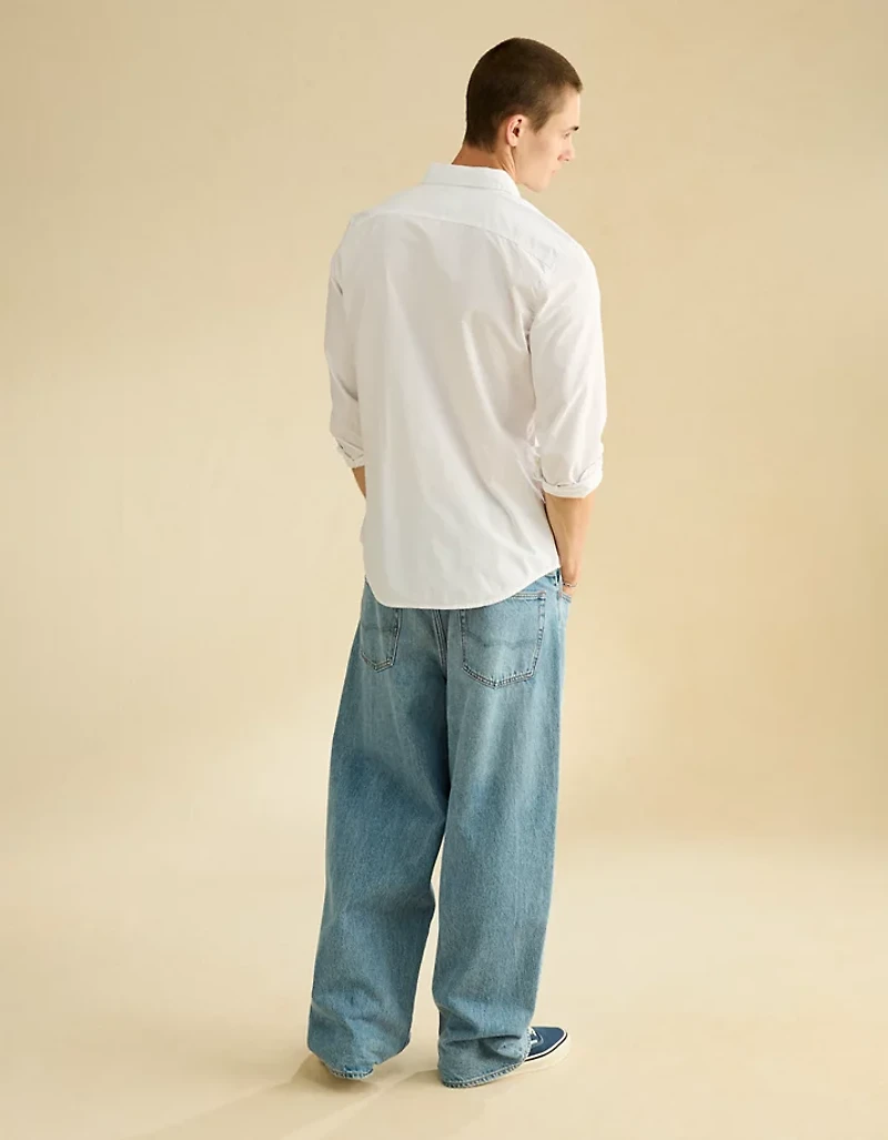 Chemise boutonnée de coupe ajustée en popeline AE