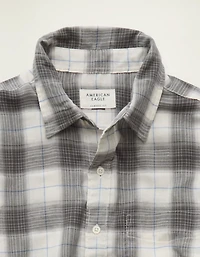 Chemise boutonnée en gaze de coupe standard AE