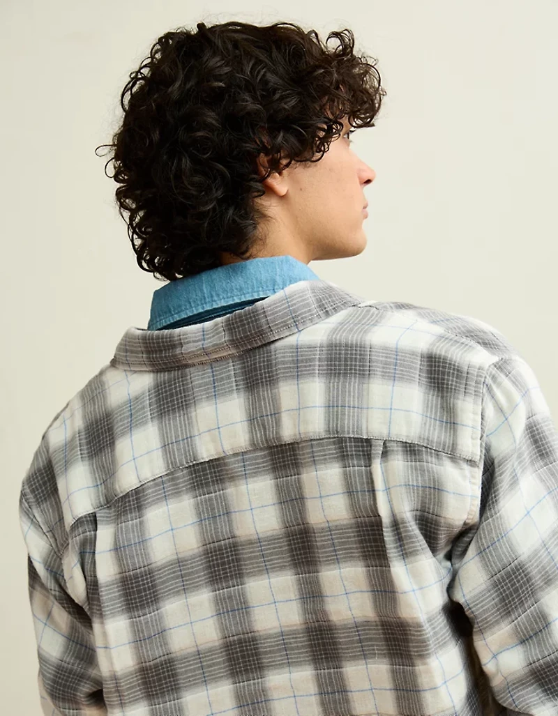 Chemise boutonnée en gaze de coupe standard AE