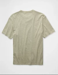 AE Standard Fit Logo Graphic T-Shirt