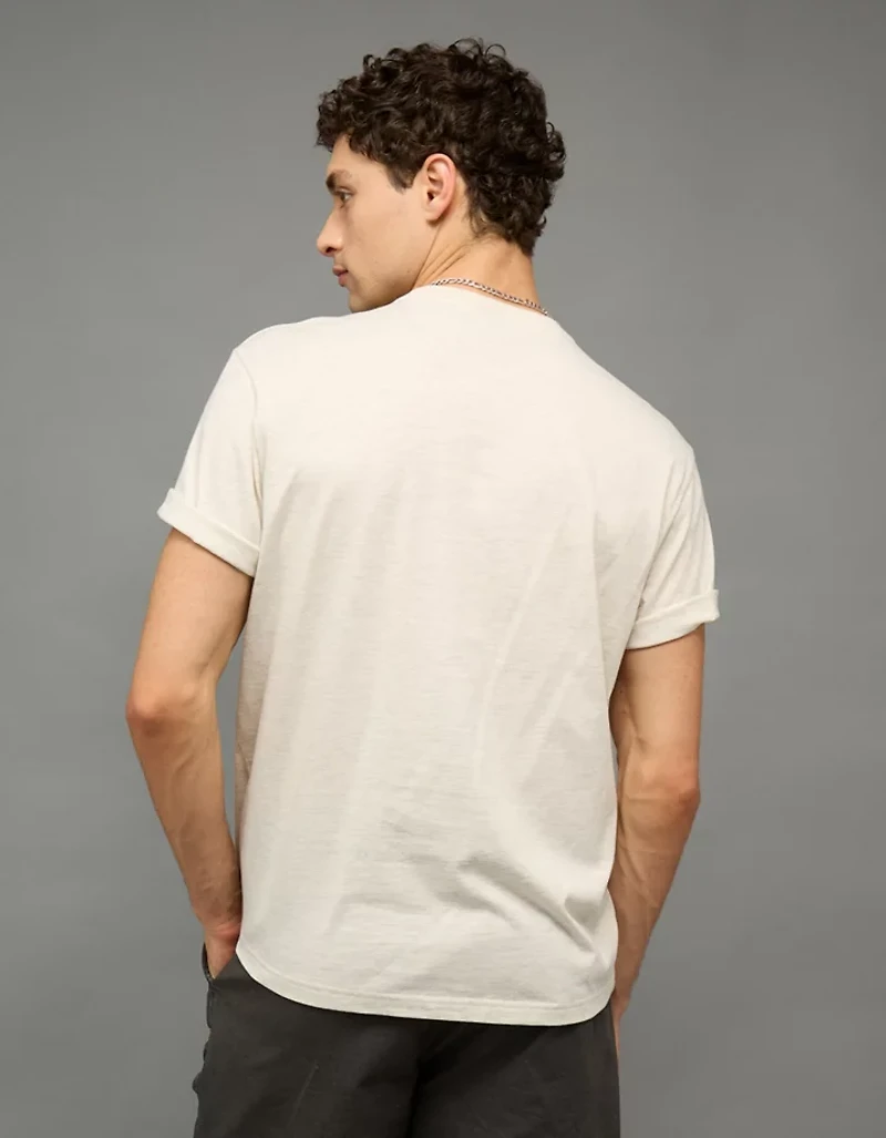 AE Standard Fit Logo Graphic T-Shirt