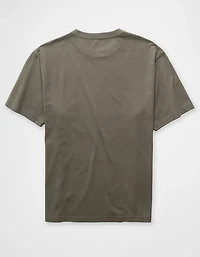AE Standard Fit Logo Graphic T-Shirt