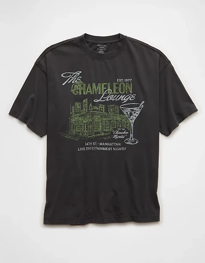 T-shirt à image d’aliment coupe droite AE