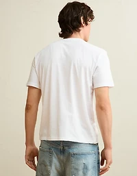 AE Standard Fit Lightweight Logo Graphic T-Shirt