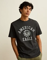 T-shirt à image logo de coupe standard AE
