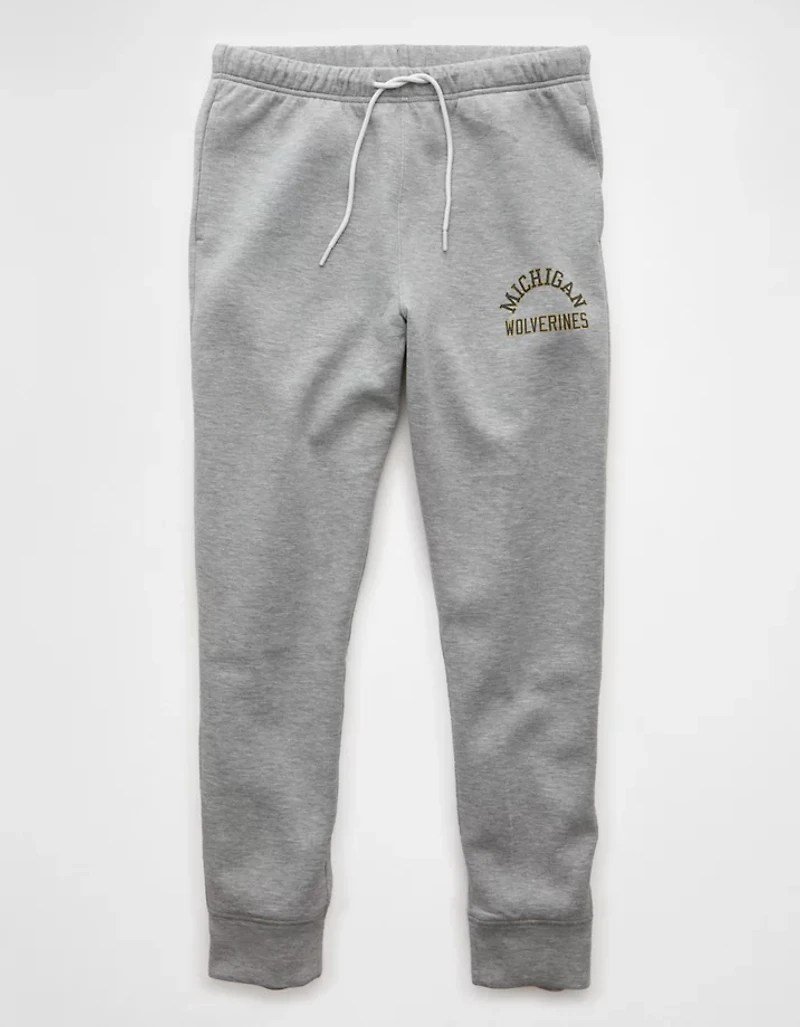 AE 24/7 Graphic Jogger