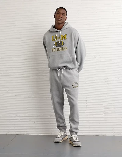 AE 24/7 Graphic Jogger