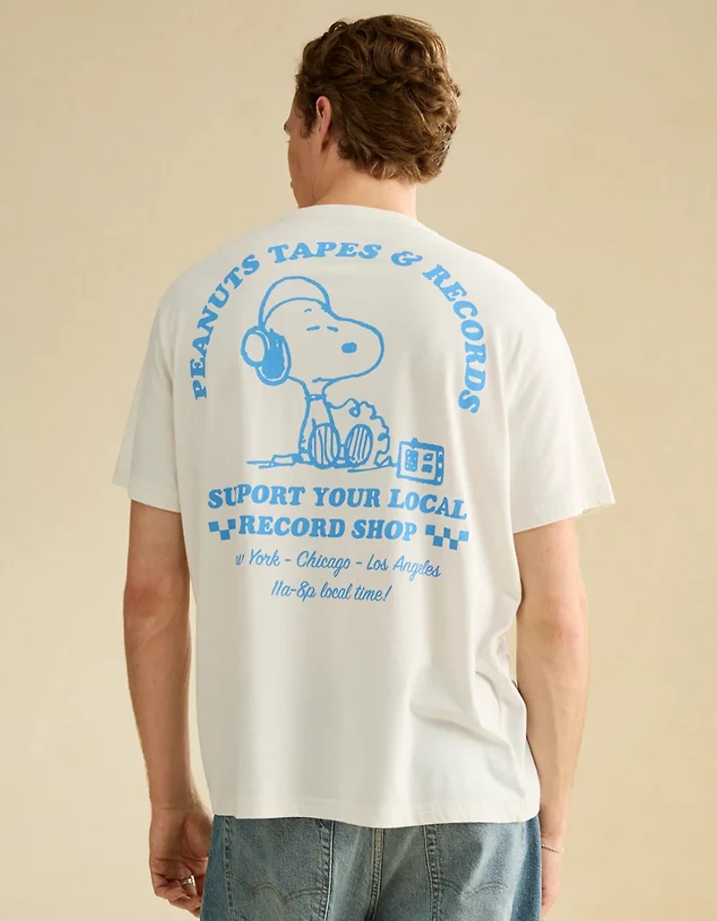 AE Standard Fit Snoopy Graphic T-Shirt