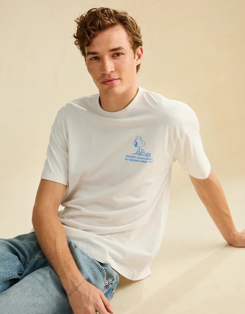 T-shirt à image Snoopy de coupe standard AE