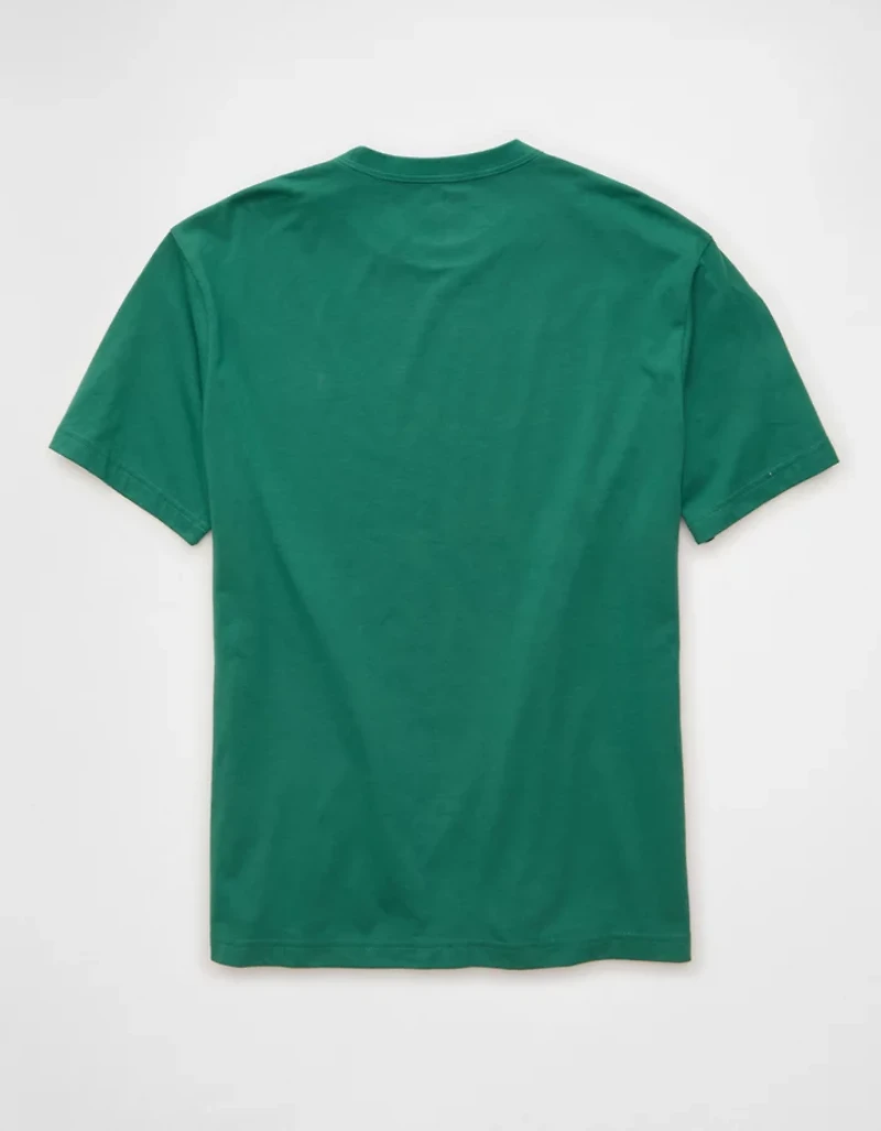 AE Standard Fit Snoopy Graphic T-Shirt