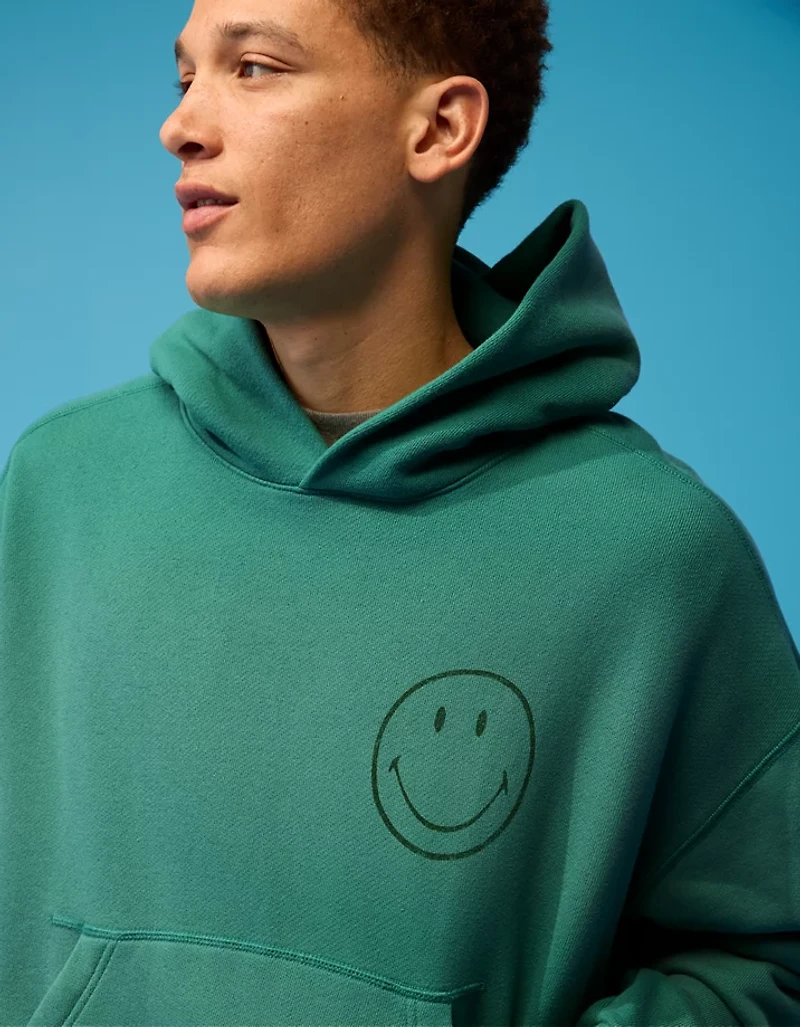 AE | Smiley® Graphic Fleece Sweatshirt