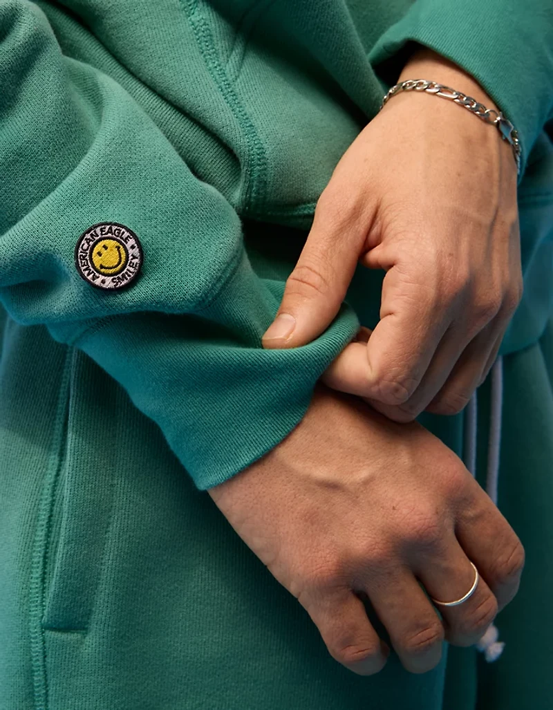 AE | Smiley® Graphic Fleece Sweatshirt