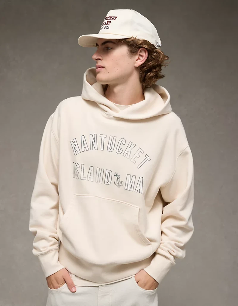 AE Heavyweight Destination Graphic Hoodie