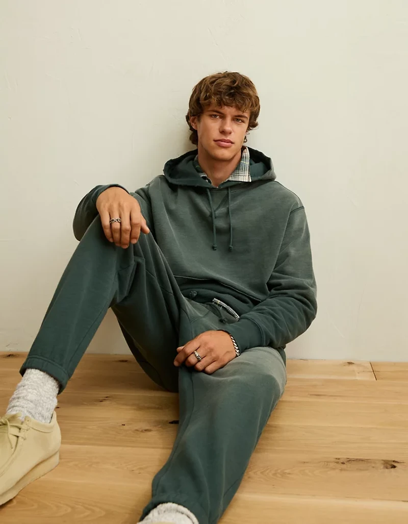 AE Relaxed Fit Lived-In Hoodie