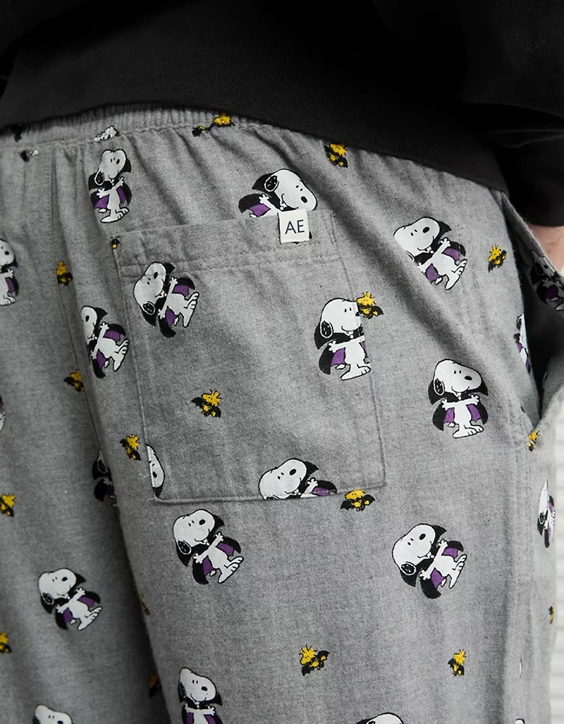 AE Snoopy Halloween Flannel Pant