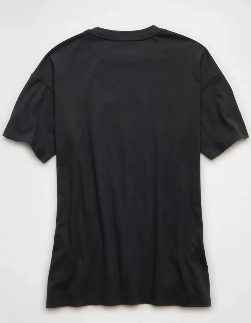 AE Oversized Valentine's Day Graphic T-Shirt