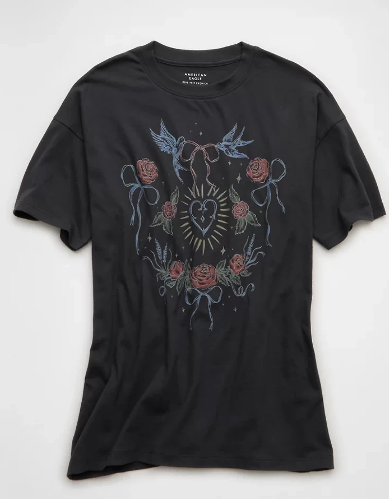 AE Oversized Valentine's Day Graphic T-Shirt