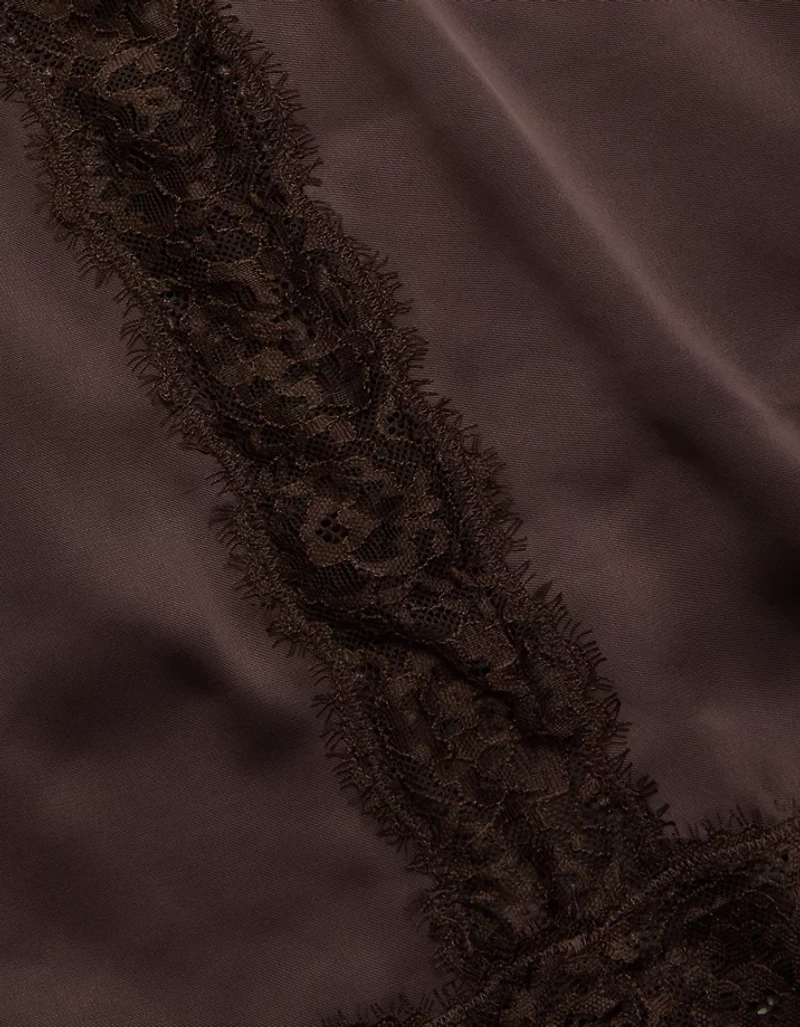Jupe à enfiler en dentelle satinée AE77