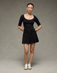 Jupe-short plissée à taille basse et ceinture en tricot tendance AE