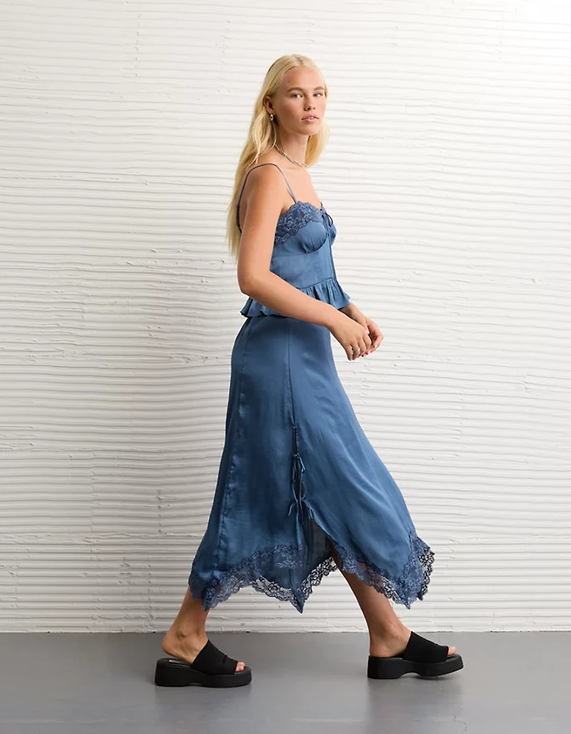 Jupe mi-longue à taille haute AE