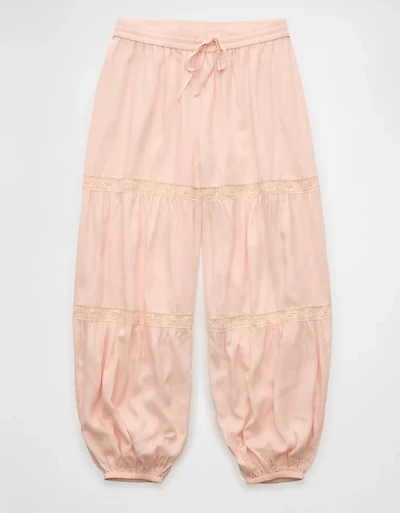 AE Low-Rise Lace Insert Saturday Jogger