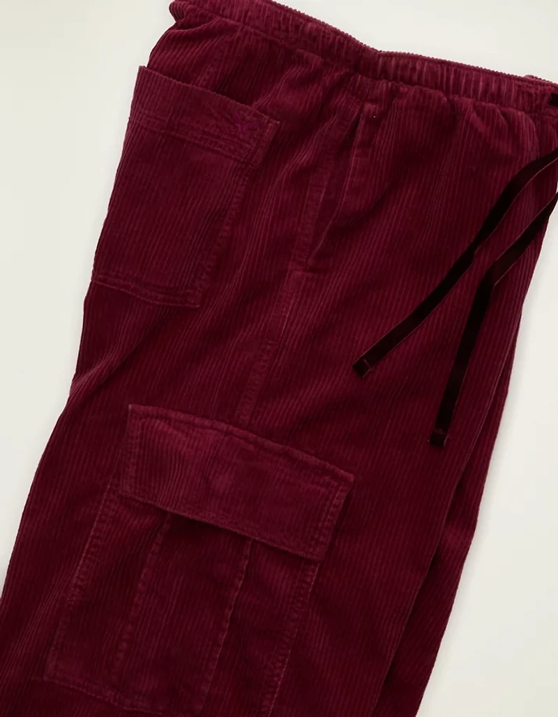 Pantalon cargo taille basse en velours côtelé AE