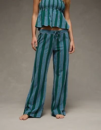 AE Sunchaser Mid-Rise Flare Pant