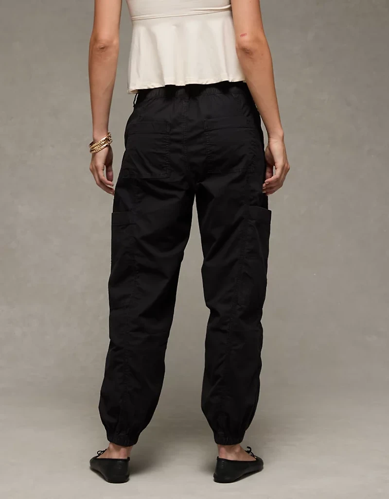 AE Snappy Stretch High-Waisted Baggy Cargo Jogger