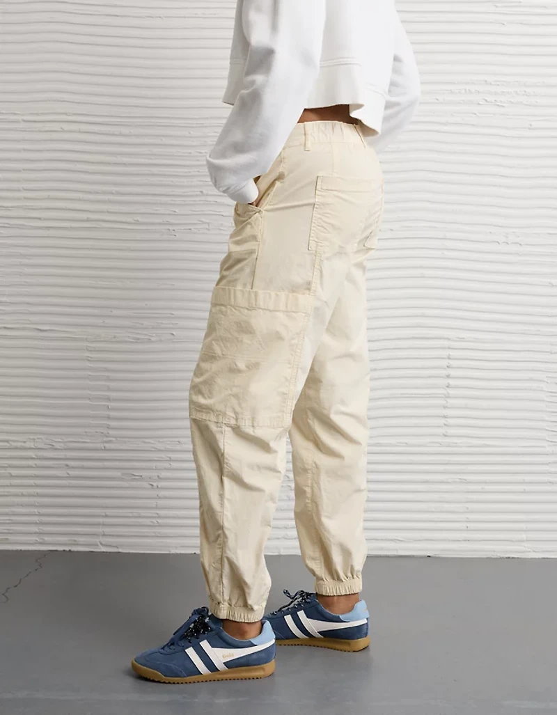 AE Snappy Stretch High-Waisted Baggy Cargo Jogger