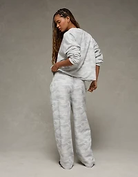 AE Everyday Luxe Barrel Sweatpant