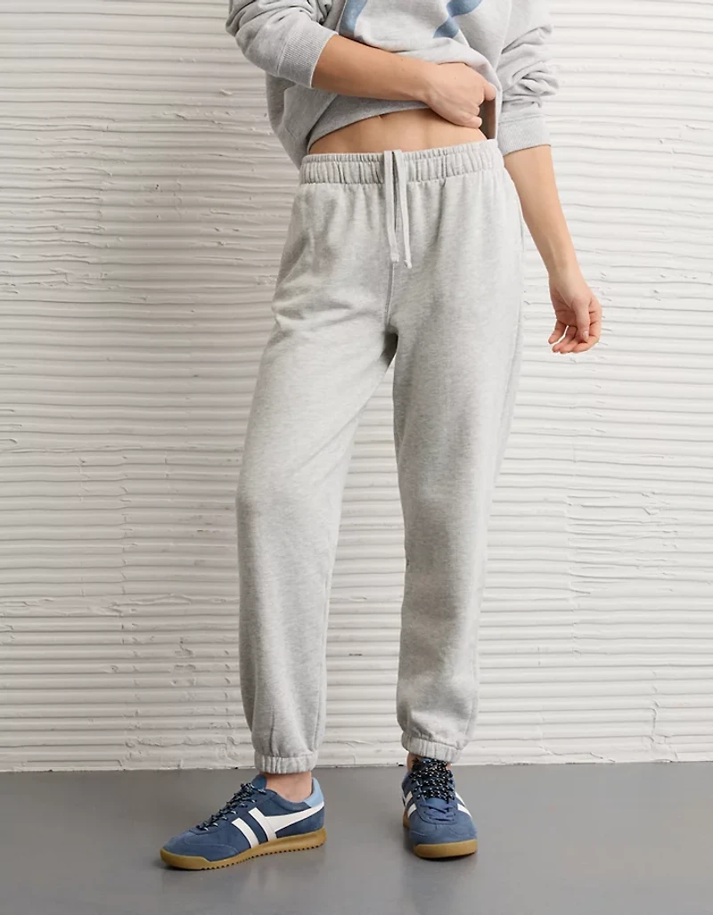 AE High-Waisted Jogger