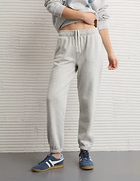 AE High-Waisted Jogger