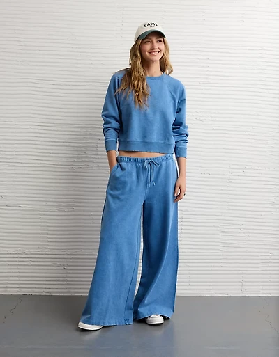 AE Everyday Luxe Wide-Leg Sweatpant